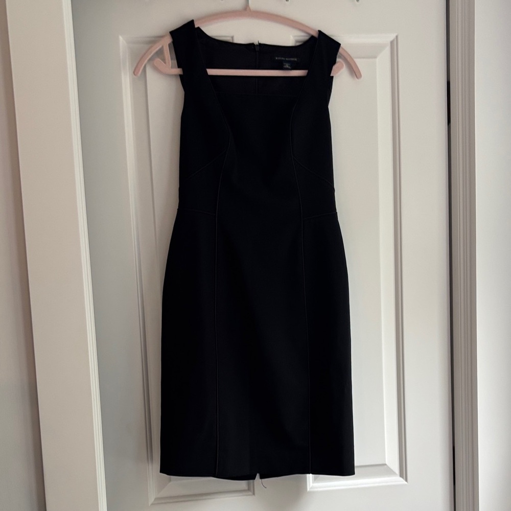 Elegant Black Sleeveless sheath Dress